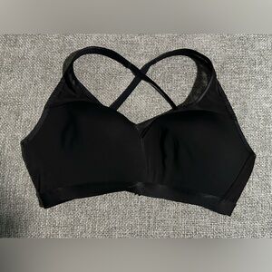 Victoria’s Secret Incredible Lightweight Max Bra 36DD